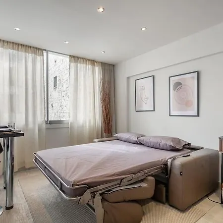 Luxury Champs Elysees פריז